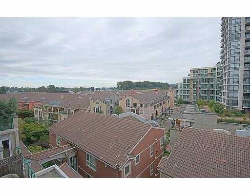 Here's a caption. Go into this property in the FEATURED LISTINGS section in the Admin, click on MODIFY next to the photo, and you'll see the CAPTION field.
